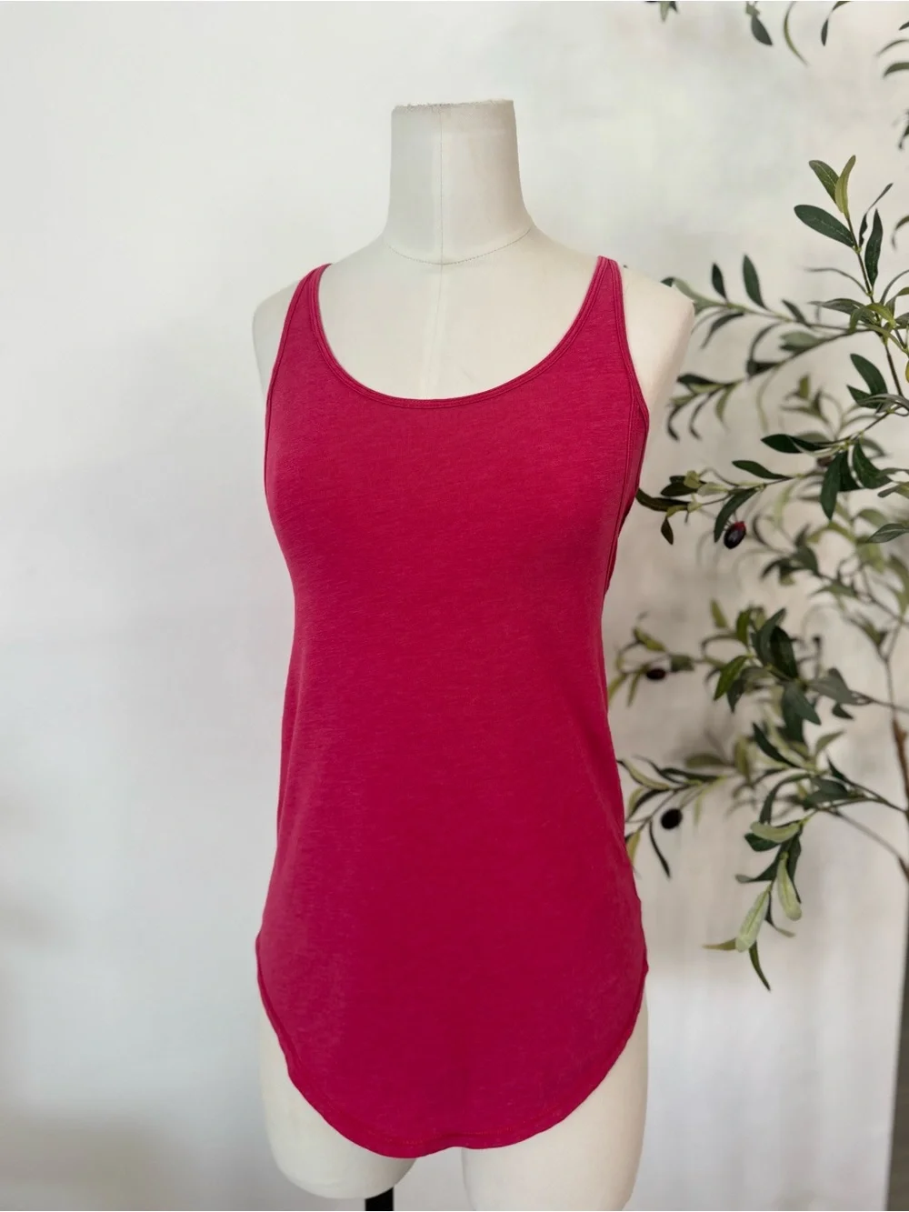 Lululemon Vita Racer Tank Heathered Bumble Berry Size 4